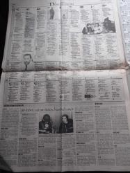 Cumhuriyet 2 Gazetesi - 14 Şubat 1994 - Sevgi Sevgiliyle Birlikte Ölümsüzleşir - İngiltere'nin En Romantik Erkeği - Trophy'ci Günümüzün Yorulmaz Savaşçısı - Okuma Yazma Oranı En Düşük İl Hakkari - Martılara Simit Ziyafeti - Aşık İhsani Vivaldi Cafe'de - Charlie Chaplin - Fatma Girik - Gülay Atığ - Uğur Yücel - Sezen Aksu