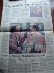 Cumhuriyet 2 Gazetesi - 14 Şubat 1994 - Sevgi Sevgiliyle Birlikte Ölümsüzleşir - İngiltere'nin En Romantik Erkeği - Trophy'ci Günümüzün Yorulmaz Savaşçısı - Okuma Yazma Oranı En Düşük İl Hakkari - Martılara Simit Ziyafeti - Aşık İhsani Vivaldi Cafe'de - Charlie Chaplin - Fatma Girik - Gülay Atığ - Uğur Yücel - Sezen Aksu