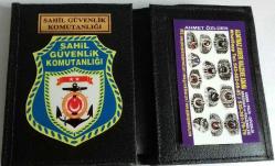 SAHIL GÜVENLİK KOMUTANLIGI ROZETLİ CÜZDANI SATINAL-SADECE ASKERI ADRESE GONDERILIR ve ASKERİ PERSONELE SATILIR-SIVILE SATILMAZ-SIVIL ADRESE GONDERILMEZ.