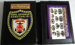 SAHIL GÜVENLİK KOMUTANLIGI ROZETLİ CÜZDANI SATINAL-SADECE ASKERI ADRESE GONDERILIR ve ASKERİ PERSONELE SATILIR-SIVILE SATILMAZ-SIVIL ADRESE GONDERILMEZ.