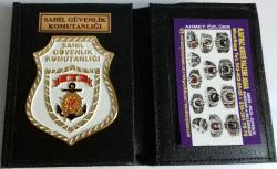 SAHIL GÜVENLİK KOMUTANLIGI ROZETLİ CÜZDANI SATINAL-SADECE ASKERI ADRESE GONDERILIR ve ASKERİ PERSONELE SATILIR-SIVILE SATILMAZ-SIVIL ADRESE GONDERILMEZ.