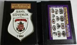 SAHIL GÜVENLİK KOMUTANLIGI ROZETLİ CÜZDANI SATINAL-SADECE ASKERI ADRESE GONDERILIR ve ASKERİ PERSONELE SATILIR-SIVILE SATILMAZ-SIVIL ADRESE GONDERILMEZ.
