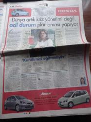 Hürriyet İnsan Kaynakları Gazetesi - 12 Eylül 2004 -  Avrupa'ya Bir E Posta Attı Unilever Türkiye'ye Başkan Oldu İzzet Karaca - Kriz Yönetimi Bitti Acil Durum Var - Tofaş'ın Prestiji Şampiyon Briççiler - Ünlü Hakem Markus Merk Motivasyon Eğitimi Verecek - Yeni Nesil Moda Tasarımcıları -  Başbakan Tony Blair İşçi Partisi'nden Yeniden Aday