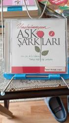 Unutulmayan Aşk Şarkıları 1 - 1960, 70, 80'li Yılların Türkçe Sözlü Sevda Şarkıları CD