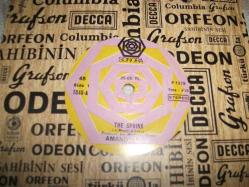 4 - AMANDA LEAR - The Sphınx - Hollywood flashback