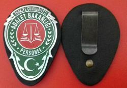 2-ADET ADALET BAKANLIĞI ROZETLİ CÜZDANI +KEMER ROZETI 1-AD SATINAL-SADECE KURUM ADRESINE ve KURUM PERSONELINE GONDERILIR-SIVILE SATILMAZ-SIVIL ADRESE GONDERILMEZ