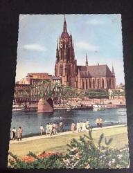 ŞEHİR KARTPOSTALI, ALMANYA FRANKFURT KATEDRALİ, ARKASI YAZILI, RENKLİ, 15 X 10 CM EBADINDA - 1950'LER, 1960'LAR, 1970'LER, 1980'LER