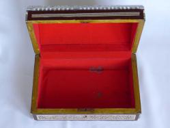 Osmanlı Dönemi Sedef İşlemeli Büyük Boy Ahşap Kutu