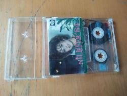 NİLÜFER '84 albümü  KASET * YALVARMAM SANA, KAR TANELERİ, GÜLE GÜLE SİZE, YOKKEN BİR NEDEN, SENDE GÖZÜM YOK,,,