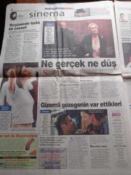 Milliyet Cumartesi Gazetesi - 22 Şubat 2003 - Tamer Karadağlı - Hülya Avşar Show - Freddie Mercury - Alfred Hitchcock - Ben Bu Yazıları Çıplak Yazıyorum -George Clooney Fotoğrafı - En İyi Giyinen Futbolcular Galatasaray'da - Ümit Karan - Tasarımcı Gönül Paksoy