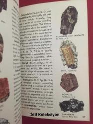 Rocks And Minerals : A Guide To Minerals , Gems and Rocks - Herbert S. Zım - Paul R. Shaffer - Golden Press - İngilizce Kitap , Rehber (Kayalar ve Mineraller: Mineraller, Değerli Taşlar ve Kayalar İçin Bir Kılavuz)