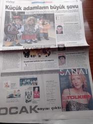 Milliyet Cumartesi Gazetesi - 5 Ocak 2002 - Hulki Cevizoğlu - Cansu Dere - Mehmet Ali Alabora - Kerem Kupacı - Necmi Yapıcı -Sayısal Cüceler - Hülya Avşar - Mehmet Ali Erbil - Erdal Acar - Behzat Uygur - Keanu Reeves - Anastacia Dünya Kupasında- Babylon Genç Cazcı Jacky Terrason'ı Ve Rock Grubu Duman'ı Ağırlıyor