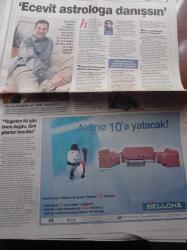 Milliyet Pazar Gazetesi - 6 Ocak 2002 - Albüm Yapma Kılavuzu - Ebru Gündeş - Petek Dinçöz - Mahsun Kırmızıgül - Nur Yerlitaş - Bahar Korcan - Tuğba Özay - Ajda Pekkan Yılmaz Erdoğan Fotoğrafı - Araba Jantıyla Modern Müzik - Melis Sokmen- Cihat Aşkın - Bağdat Caddesi Gençliğinin Kulübü - İlber Ortaylı