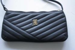 PİERRA CARDİN ORJİNAL EL  ÇANTASI DETAYLAR RESIMDE 2'EL SAGLAM (ANTİK KOLİ 12