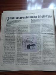 Cumhuriyet Bilim Teknik Gazetesi - 11 Aralık 1993 - Sayı 351 -  Jura dönemi Hakkında Bilgi - Migrenle Sinüzit Ağrıları Farklı Mıdır - Fesleğen Niye Yaz Sonunda Ölür - Aristo Mantığı - Eğitim Ve Araştırmada Bilgisayar Ağları Nasıl Kullanır - Türkiye'de Big Science Doğuyor - Ayılar Sezgileri Güçlü Öğrenmeye Açık - Hayvan Organıyla Yaşamak Bir Düş Mü