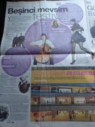 Cumhuriyet Haftasonu Gazetesi - 2 Haziran 2007 - Sayı 53 -  Atatürk Aşığı Bir Aile Zeki Triko - Revan Pera'da Haliç'e Nazır Bir Nostaljik Keyif - Fetih'te Gemiler Nereden Geldi - Avril Lavigne Fotoğrafı - Barışa Rock Konseri - Sümer Ezgü - Her Mahallede Bir Sanat Konağı - Önüm Arkam Sağı Solu Festival