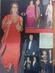 Alem Magazin Dergisi - 18 Mayıs 2005 - Paris Hilton - , Mustafa Sandal - Shakira - Erkan Soysal - Deniz Soner - Belma Simavi - Eser Tümer - Alp Taşkent - Sennur Çifti - Zeynep Fadıllıoğlu - Vural-Meral Gökçaylı - Esra Tokar - Salma Hayek - Belçin Bilgin - Gülriz Sururi - Alinur Velidedeoğlu - Aysun Kibar - Emre Ergani - Eda Taşpınar - Selma Türkeş - Şebnem Dereli - Melis Ersoy - Berna Tokar - Yasemin Kamhi - Fulya Terim - Demet Akbağ - Begüm Şen - Erdal Ayaydın - Mustafa Sarıgül - Ayşegül Toplusoy - Sevgi Gedikoğlu - Sema Aktaş - Çiğdem Kayalı - Sinan Bozkurt - Ali Kibar - Müzeyyen Senar - Berna Toker - Nilgün Keçeli - Nesligül Üstay - Güler Yiğit - Halil Değer - Nurcan Artam - İhsan Şentürk - Sedef Baran - İshak Alaton - Tülin-Erdoğan Demirören - Nejat Uygur - Burçak Güney - Berna Tezol - Haberleri ve fotoğrafları - Tam takım dergi-