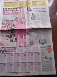 Sözcü Şık Gazetesi - 4 Şubat 2015 - Kim Kardashian - Manken Didem Soydan İle Can Bonomo Bir Yıldır Aşk Yaşıyor - İbrahim Tatlıses Kuşadası'ndaki Otelini Sattı - Sibel Can - Engincan Ural - Pelin Karahan - Çağla Şikel - Emre Altuğ