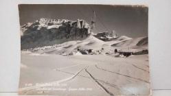 ŞEHİR KARTPOSTALI,İTALYA/LANGKOFEL DAĞI TELEFERİK VE KAR,SİYAH BEYAZ,ARKASINA YAZILMIŞ 12 X 16 CM EBADINDA - 1950'LER, 1960'LAR, 1970'LER, 1980'LER