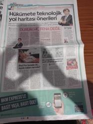 Cumhuriyet Gazetesi - 24 Kasım 2015 - Trabzon Kongresi Öncesi Cumhurbaşkanı Recep Tayyip Erdoğan'a Yakın İki İsim Karşı Karşıya Kaldı - Mustafa Denizli - Selahattin Demirtaş'a Suikast İddiaları - Dışkı Yedirilen Doktor Celal Şengör İnsan Değil - Recep Tayyip Erdoğan İle Ahmet Davutoğlu Arasında Sorun - Ceyda Karan Rojava'da -  Sünni Arap Şeyhi El Hadi IŞİD Zihniyetiyle Tam 220 Yıldır Savaştayız - 24 Kasım Öğretmenler Günü - Devlet Tiyatroları Perdeleri Kapatıyor