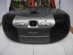 34 - BAKIMI YAPILMIŞ - ÇALIŞIR DURUMDA - ROADSTAR  MARKA  RADYOLU KASETÇALAR - CD OKUYUCUSU BOZUK