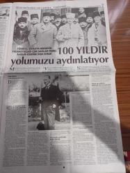 Cumhuriyet Gazetesi - 4 Eylül 2019 - 12 Dev Adam ABD'yi Elinden Kaçırdı - Radamel Falcao - Okul Güvenliği İŞKUR'dan - İlim Yayma Cemiyeti'ne Ayda 12 Milyon TL - Kemer Yapı'da Aile Saadeti - Atanmış Bakan Süleyman Soylu Seçilmiş Başkan Ekrem İmamoğlu'nu Hedef Aldı - Merkez Sağ'a Tansu Çiller Kartı - Mimarlardan Atatürk Orman Çiftliği Çağrısı