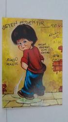 İşeyen YARAMAZ ÇOCUK TEMALI RESİM KARTPOSTALI,RENKLİ Duvar yazılı işeyen eşektir,Nalan Erdemi çok seviyo,Aslan GS.   BJK,Rinoo Mahir, ,ARKASINA YAZILMIŞ 12 X 16 CM EBADINDA
