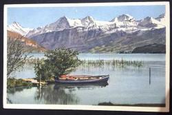 ÇİZİM KARTPOSTALI, KARLI DAĞLAR GÖL VE SANDAL, MÜTHİŞ BİR MANZARA RESMİ, ARKASI YAZILMAMIŞ, RENKLİ, 14 X 9 CM EBADINDA - 1940'LAR, 1950'LER, 1960'LAR, 1970'LER