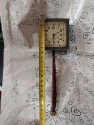 ANTİKA KURMALI ARABA SAATİ, SMIHS MOTOR LONDRA İNGİLTERE ÜRETİM DAMGALI,  6,5x6,6x21 cm. NADİR KOLEKSIYONLUK ÜRÜN,  NOT : ANAHTARI OLMADIĞI İÇİN DENENEMEDİ.