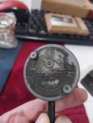 ANTİKA KURMALI ARABA SAATİ, SMIHS MOTOR LONDRA İNGİLTERE ÜRETİM DAMGALI,  6,5x6,6x21 cm. NADİR KOLEKSIYONLUK ÜRÜN,  NOT : ANAHTARI OLMADIĞI İÇİN DENENEMEDİ.