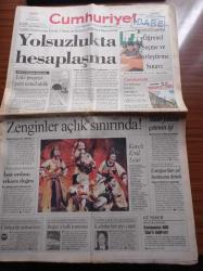 Cumhuriyet Gazetesi - 9 Haziran 2003 -  Galatasaraylı  Bülent Korkmaz Futbol Yürek İşidir -  Ariel Ortega - Yolsuzlukta Hesaplaşma -  Ortadoğu Barışı Recep Tayyip Erdoğan'dan Yol Haritasına Destek - Irakgate Skandalı - Ankara İstanbul Demiryolu Eski Projeye Temel Atıldı - Mesut Yılmaz -  Bülent Ecevit
