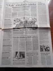 Cumhuriyet Gazetesi - 25 Şubat 2003 - Mehmet Okur Ve Hidayet Türkoğlu NBA'de Bu Sefer Rakip - Bush'tan Washington'a Pazarlık İçin  Giden Dışişleri Bakanı Yaşar Yakış'a Ülkenize Gidin Ve Tezkereyi Geçirin - Sıkıntılı Tezkere Bugün Mecliste -  Kofi Annan Kıbrıs İçin Destek İstedi - Çalışan İkramiyesi Buhar Oldu - Recep Tayyip Erdoğan - Arif Mardin'e Grammy Ödülü - Greenpeace Çocuk Katili Olmayın