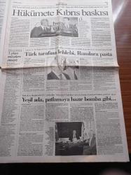 Cumhuriyet Gazetesi - 25 Şubat 2003 - Mehmet Okur Ve Hidayet Türkoğlu NBA'de Bu Sefer Rakip - Bush'tan Washington'a Pazarlık İçin  Giden Dışişleri Bakanı Yaşar Yakış'a Ülkenize Gidin Ve Tezkereyi Geçirin - Sıkıntılı Tezkere Bugün Mecliste -  Kofi Annan Kıbrıs İçin Destek İstedi - Çalışan İkramiyesi Buhar Oldu - Recep Tayyip Erdoğan - Arif Mardin'e Grammy Ödülü - Greenpeace Çocuk Katili Olmayın