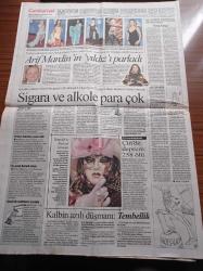 Cumhuriyet Gazetesi - 25 Şubat 2003 - Mehmet Okur Ve Hidayet Türkoğlu NBA'de Bu Sefer Rakip - Bush'tan Washington'a Pazarlık İçin  Giden Dışişleri Bakanı Yaşar Yakış'a Ülkenize Gidin Ve Tezkereyi Geçirin - Sıkıntılı Tezkere Bugün Mecliste -  Kofi Annan Kıbrıs İçin Destek İstedi - Çalışan İkramiyesi Buhar Oldu - Recep Tayyip Erdoğan - Arif Mardin'e Grammy Ödülü - Greenpeace Çocuk Katili Olmayın
