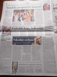 Cumhuriyet Gazetesi - 8 Mayıs 2008 - Anadolu Şampiyonu Kayseri - Filenin Kralı Fenerbahçe - Yönetmen Atıf Yılmaz Sokakta Anıldı -Enflasyon Tsunamisi - 1 Mayıs'taki Şiddete Uluslararası Sendikalardan Tepki - 100 Milyon Dolarlık Kaçak Akaryakıt Sokuldu - Ahmet Türk Af Çözüm Değil - Yaşar Büyükanıt Nasihate İhtiyaç Yok - PKK'siz Çözüm Mitingi Yeter Artık Kan Dursun