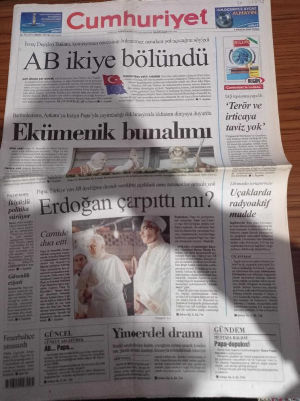 Cumhuriyet Gazetesi 1 Aralık 2006 Papa dan Camide Dua Spor  