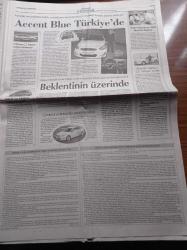 Cumhuriyet Gazetesi - 11 Nisan 2011 - Trabzonspor Galatasaray'ı Devirdi - CHP'de Eski İsimler Liste Dışı - Önder Sav - Mustafa Balbay İzmir Adayı - 12 Eylül'ün Mağdurları Temkinli - Liseli Gençlerin İsyanı - Muhalif Belediyelere Baskı - NATO Genel Sekreteri Libya'da Askeri Çözüm Olamaz - Kaçak Otel Açılışında Heykele Yıkım Kararı - Selahattin Demirtaş Hakkari'den Aday - Leyla Zana