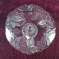 VINTAGE KABARTMA MEYVELER TASVİRLİ BÜYÜK BOY AYAKLI PASTA KEK SUNUM TABAĞI ÇAP 33 cm