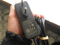 HUAWEI HW-120200E01  12V 2A ORJİNAL      ADAPTÖR  DETAYLAR RESİMLERDE  SORUNSUZ ORJINAL     (D-KOLİ 2