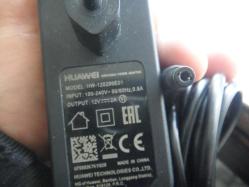 HUAWEI HW-120200E01  12V 2A ORJİNAL      ADAPTÖR  DETAYLAR RESİMLERDE  SORUNSUZ ORJINAL     (D-KOLİ 2