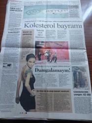 Cumhuriyet Gazetesi - 16 Kasım 2010 - Galatasaray'da Geliyorum Diyen Çöküş - Kurbanlıklar Elde Kaldı Bayram Manzaraları - Aykut Kocaman - Irak Devlet Başkanı Talabani Sosyalist Enternasyonal'de Bir Araya Geldiği Kemal Kılıçdaroğlu'mu Ülkesine Davet Etti - Diyanet'te Yeni İstekler - Vergi Affı Neler Getiriyor - Karabük Patlayabilir - Sinagoglara Saldırının 7. Yılı - Bush'un Çalıntı Anıları