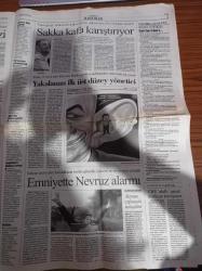 Cumhuriyet Gazetesi - 21 Mart 2006 - Hakemler Depresyona Girdi - Dünya Şiir Günü Usta Şairler Yürüyor - Pentagon Danışmanı Laikliğe Ciddi Bir Saldırı Var - Asker Konuştu - Genelkurmay Açıklamasının Tam Metni -  Çocuklara Seks Tuzağı - Merkez Bankası Üyesi İran'daki Rejime Övgü - Recep Tayyip Erdoğan Polemiğe Girmeyin - Irak'ta Etnik Temizlik Var