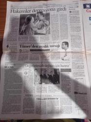 Cumhuriyet Gazetesi - 21 Mart 2006 - Hakemler Depresyona Girdi - Dünya Şiir Günü Usta Şairler Yürüyor - Pentagon Danışmanı Laikliğe Ciddi Bir Saldırı Var - Asker Konuştu - Genelkurmay Açıklamasının Tam Metni -  Çocuklara Seks Tuzağı - Merkez Bankası Üyesi İran'daki Rejime Övgü - Recep Tayyip Erdoğan Polemiğe Girmeyin - Irak'ta Etnik Temizlik Var