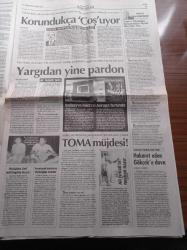 Cumhuriyet Gazetesi - 15 Kasım 2014 - Adana Valisi Hüseyin Avni Coş Vatandaşa Gavat Dedi - Recep Tayyip Erdoğan Ve Barzani Buluşuyor - Cemaat Ve AKP'nin Dershane Kavgasında Yalan Darbe Firavun Sözcükleri Havada Uçuştu - Burdur İmam Hatip Lisesi Maça Türbanla Çıktı - Hapiste Yazar Kalmasın - Mehmet Ağar'a Yeniden Cezaevi Yolu - Cihan Kırmızıgül'ün Poşu'suna 6 Yıl 4 Ay Ceza
