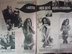Pazar Haftalık Aktüalite Sinema Tiyatro Müzik ve Magazin Dergisi - 13 Eylül 1974 - Filiz Akın orta sayfa özel posterli,hayatı ,filmleri,4 özel sayfa haber fotoğraflı-Seher Şeniz - Bahar Erdeniz - Sevim Çağlayan - Mualla Omay - Meral Zeren - Fatoş Birsen - Neri Neril - Mine Soley - Romalı Perihan - Hüseyin Peyda - Fikret Hakan - Yalçın Gülhan - Fatma Belgen - Aytaç Arman - Hülya Tuğlu - Hakan Balamir - Beyza Başar - Menderes Utku - Hulusi  Kentmen - Meral Orhonsay - Öztürk Serengil - Aytaç Arman - Kenan Pars - Barış Manço - Hikmet Taşdemir - Ekrem Bora - Türkan Şoray - Altan Bozkurt - Safa Önal - Fatoş Birsen - Fatma Girik - Nebahat Çehre - Filiz Akın Posteri - Göksel Arsoy - Türker İnanoğlu - Kartal Tibet - Cihangir Gaffari - Ediz Hun - Hayati Hamzaoğlu - Orhan Aksoy - Yarı Yolda Kalanlar - Nükhet Duru - Senar Seven - Gönül Hancı - Ceyhan Cem - Hülya Koçyiğit - Oktar Durukan - Kaya Ererez - Osman F. Seden - Orhan Elmas - Güzin Gürlan - Haberleri ve fotoğrafları - Tam takım dergi