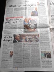 Cumhuriyet Gazetesi - 27 Şubat 2013 - Abdullah Gül'e Suikast Planı İddiasının Köşk'teki Üçlü Zirvede Görüşüldüğü Haberine İlker Başbuğ'dan Yanıt - Ankara Barosu Başkaldırıyoruz - AKP 4. Yargı Paketini Bekletiyor - Ahmet Davutoğlu'na Irak'tan Eleştiri - İmralı'dan 3. Aşamalı Plan - Angela Merkel'e Ankara'da Soğuk Duş - Vehbi Koç Ödülü Gökhan Hotamışlıgil'e