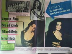 Pazar Haftalık Aktüalite Sinema Tiyatro Müzik ve Magazin Dergisi - 15 Aralık 1972 - Leyla Sayar - Seher Şeniz - Feri Cansel - Ümit Utku - Nevzat Pesen - Hasan Dalgıç - Erkut Taçkın - Nurhan Damcıoğlu - Ercan Yerseni - Nevin Bozkurt - Liza Pinto - Sema Özkent - Erol Akdoğdu - Erkan Güvenç - Zeki Müren - Kemal Sarper - Ahmet Oral - Zeynep Oral - Nami Dilbaz - Ural Birand - Eva Kroese - Serpil Örümcer - Yılmaz Türk - Kazım Şahin - Gülizar - Orhan Bükey - Nihal Yeşil - Zeki Çetin - Hasan Ertuğ - Mine Mutlu - Ekrem Gencay - Engin Çağlar - Galatasaraylı Kaleci Yasin - Zeynep Aksu - Sadri Alışık - Ülkü Erakalın - Sema Özcan - Mehmet Sarper - Aliki Vuyuklaki - Orhan Günşiray - Şevket Aktunç - Filiz Akın - Cüneyt Arkın - Betül Işıl - Oya Peri - Neşe Karaböcek - Nevin Nuray - Suda Ergün Rona - Emel Sayın - Pakize Suda fotoğraf ve haberi - Edison Ampul Reklamı - Persil Deterjan Reklamı - Tam Takım
