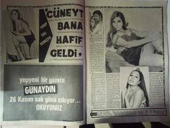 Pazar Haftalık Aktüalite Sinema Tiyatro Müzik ve Magazin Dergisi - 22 Kasım 1968 - Sema Özcan - Memduh Ün - Fatma Girik - Berkant - Durul Gence - Cüneyt Arkın - Lübnanlı Dilber Tarup - Ediz Hun - Nazan Şoray - Ekrem Bora - Türkan Şoray - Tugay Toksöz - Rüçhan Adlı - Mine Mutlu - Semra Yıldız - Yılmaz Güney - Selma Güneri - Sevinç Pekin - Tülin Elgin - Eşref Kolçak - Halit Refiğ - Hülya Koçyiğit - Ünsel Aybek - Sevinç Pekin - Meral Sayın - Ertem Göreç - Kuzey Vargın - Ajda Pekkan fotoğraf ve haberi - Durul'un Pabucu Dama Atıldı haberi - Türk Sinemasında Seks haberi - POP Çamaşır Tozu Reklamı - Tam Takım