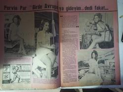 Pazar Haftalık Aktüalite Sinema Tiyatro Müzik ve Magazin Dergisi - 7 Ekim 1967 - Türkan Şoray - İrfan Ünal - Zeki Müren - Pervin Par - Cevat Kurtuluş - Sadri Alışık - Murat Soydan - Nurlan San - Natuk Baytan - Hüseyin Zan - Figen Han - Sema Özcan - Cüneyt Arkın - Ediz Hun - Ekrem Bora - Zeynep Berk - Ülkü Erakalın - Selda Alkor - Metin Ersoy - İzzet Günay - Figen Han - Suna Keskin - Turan Aksoy - Sevtap Deniz - Hayri Caner - Gönül Yazar fotoğraf ve haberi - Dört Killing Haberi - Bu Yıl Tiyatro Yok Haberi - Bir Sette Üç Ayrı Film Haberi - Puro Tuvalet Sabunu Reklamı - Doctor Renaud Şampuan Reklamı - Tam Takım Dergi