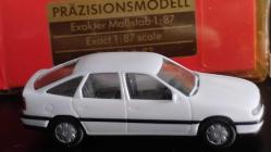 HERPA  -  OPEL VECTRA FLİEBACK 2073 SIFIR HİÇ KULLANILMAMIŞ ORJİNAL KUTUSUNDA KOLEKSİYON ÜRÜNÜ